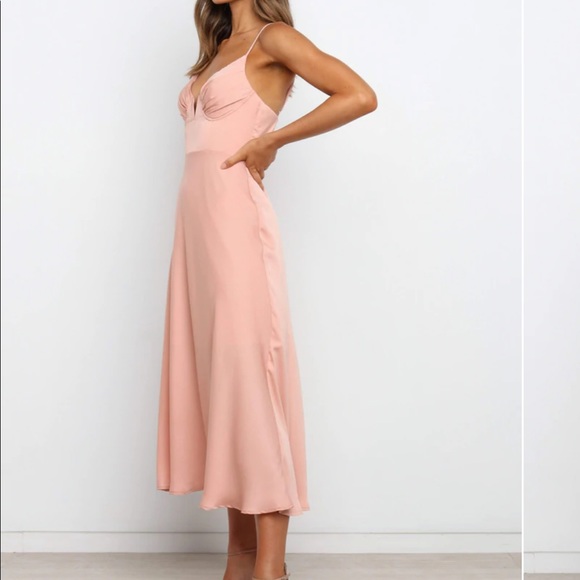 Petal & Pup, Tino Midi Dress, Peach/Blush, Size 6 - Picture 5 of 9